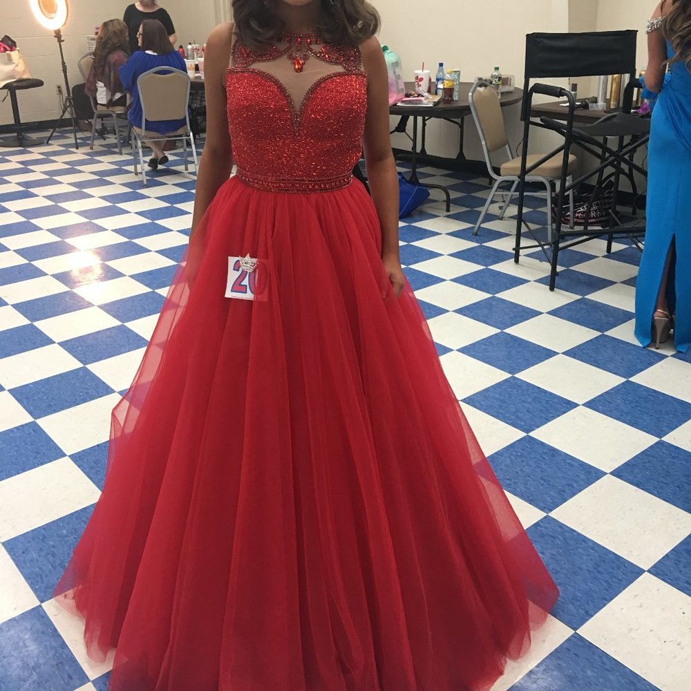 COPY - Size 2 Sherri Hill Red Gown - Picture 3 of 3